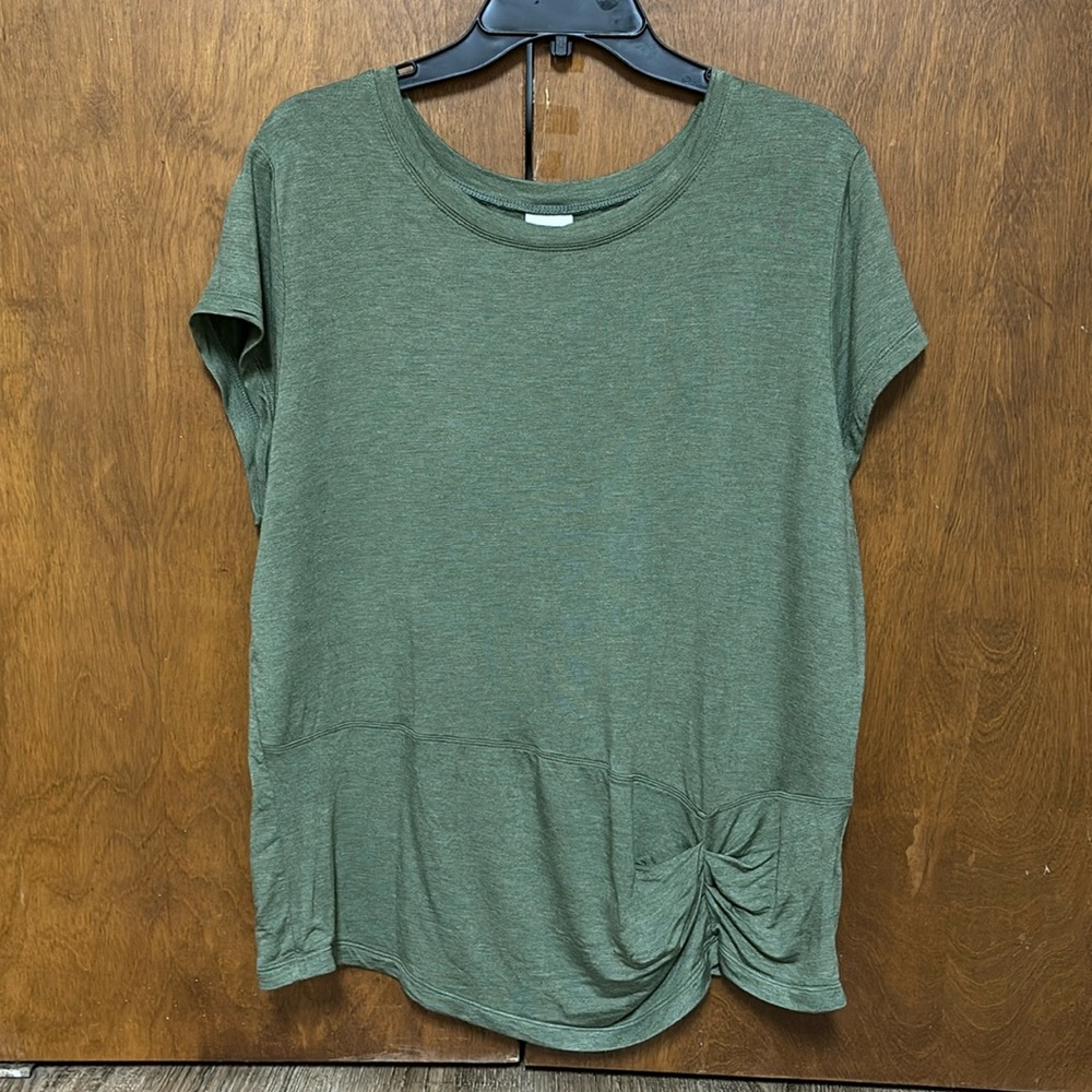 CABI Women’s Olive Green Short Sleeve Knot Hem Top XL